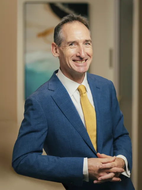 Dr Simon Wall